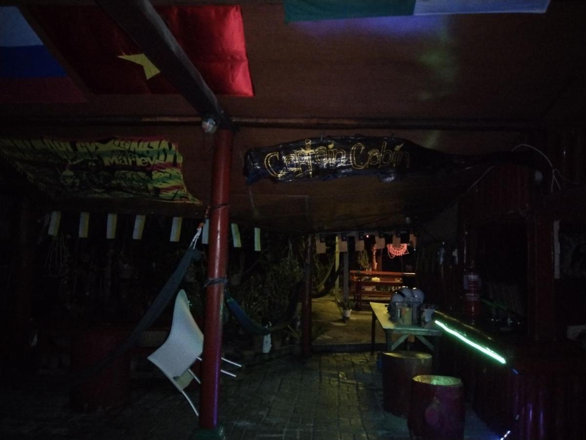 ホテル Nazri Nipah Camp Pangkor カンポン・トゥルッ・ニパ エクステリア 写真