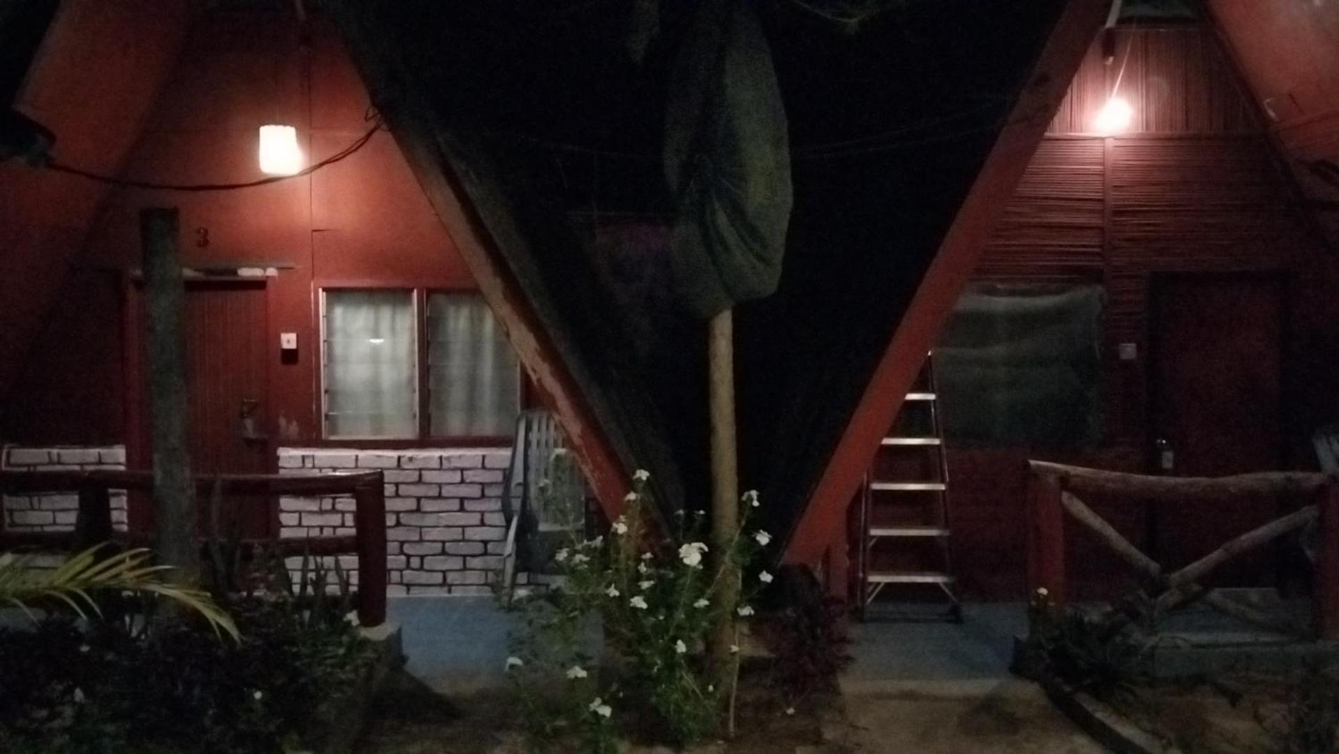 ホテル Nazri Nipah Camp Pangkor カンポン・トゥルッ・ニパ 部屋 写真