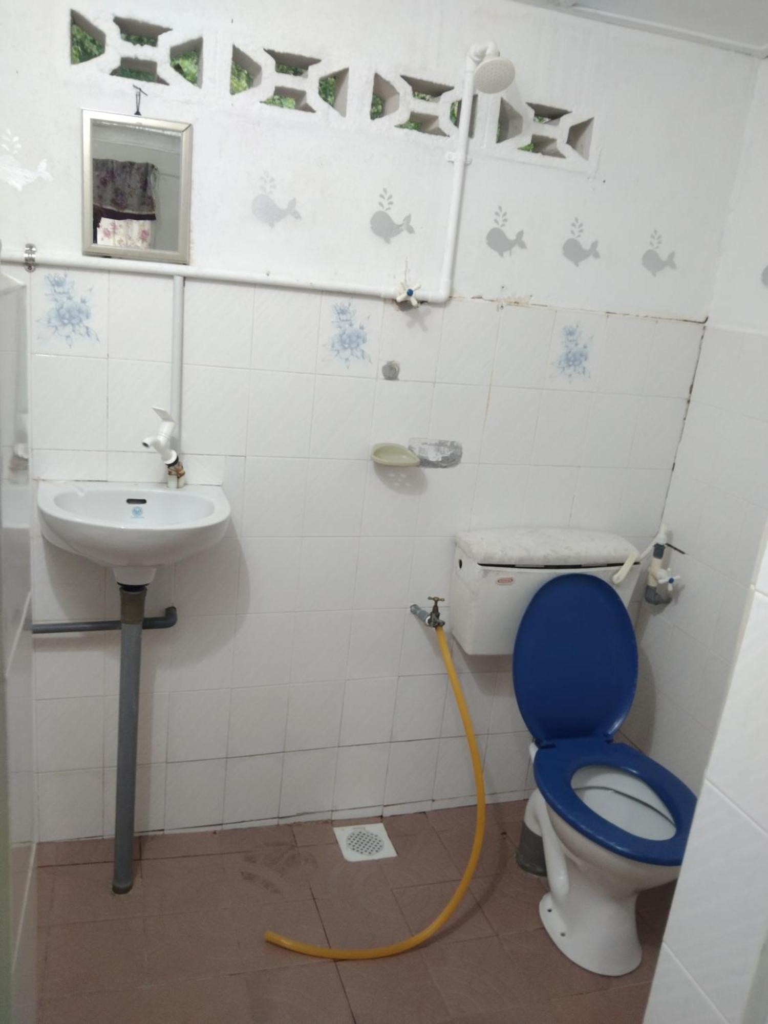 ホテル Nazri Nipah Camp Pangkor カンポン・トゥルッ・ニパ 部屋 写真
