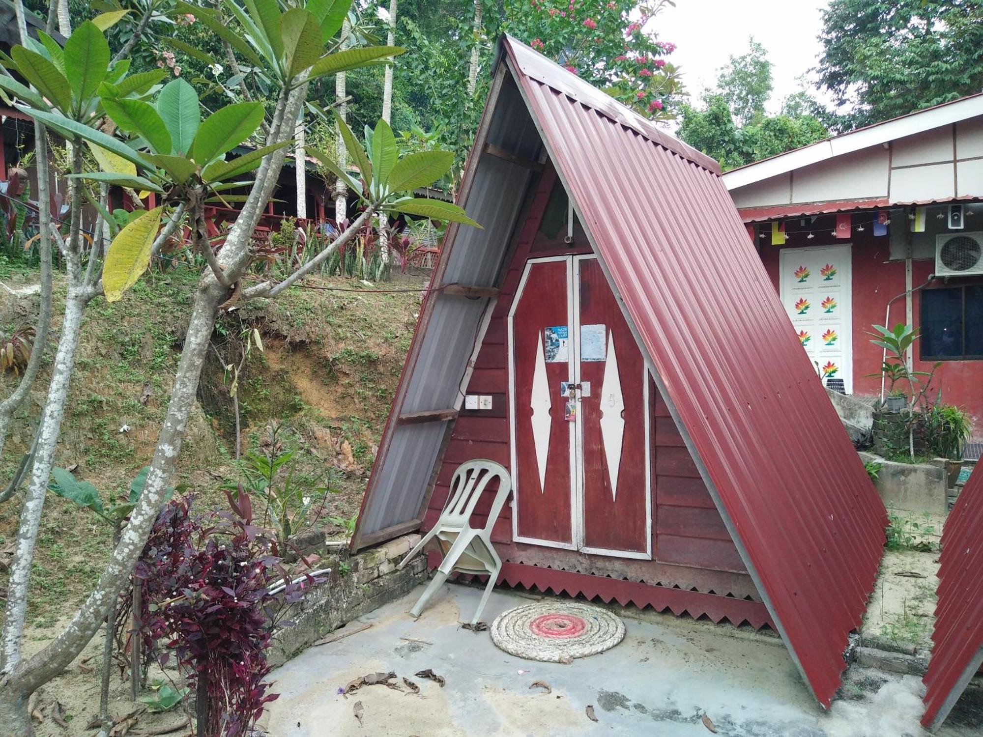 ホテル Nazri Nipah Camp Pangkor カンポン・トゥルッ・ニパ 部屋 写真